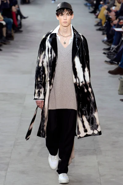 Look 34